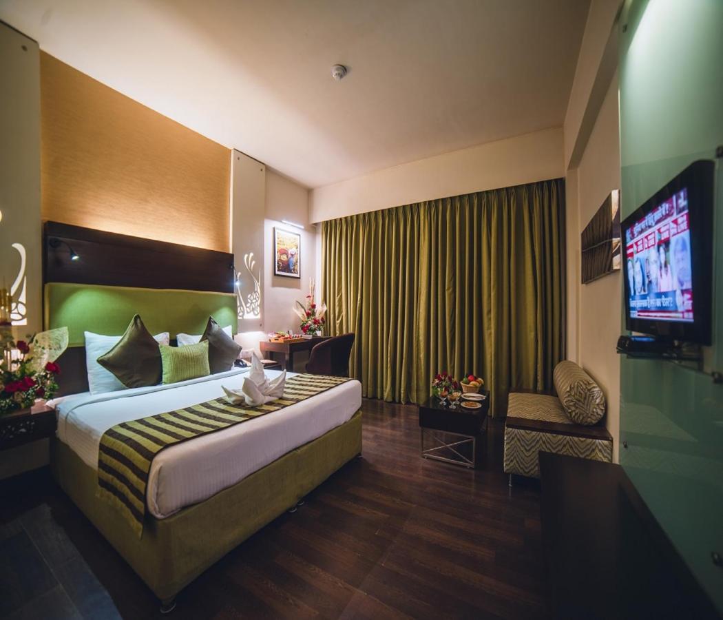 Barsana Hotel & Resort Siliguri Luaran gambar