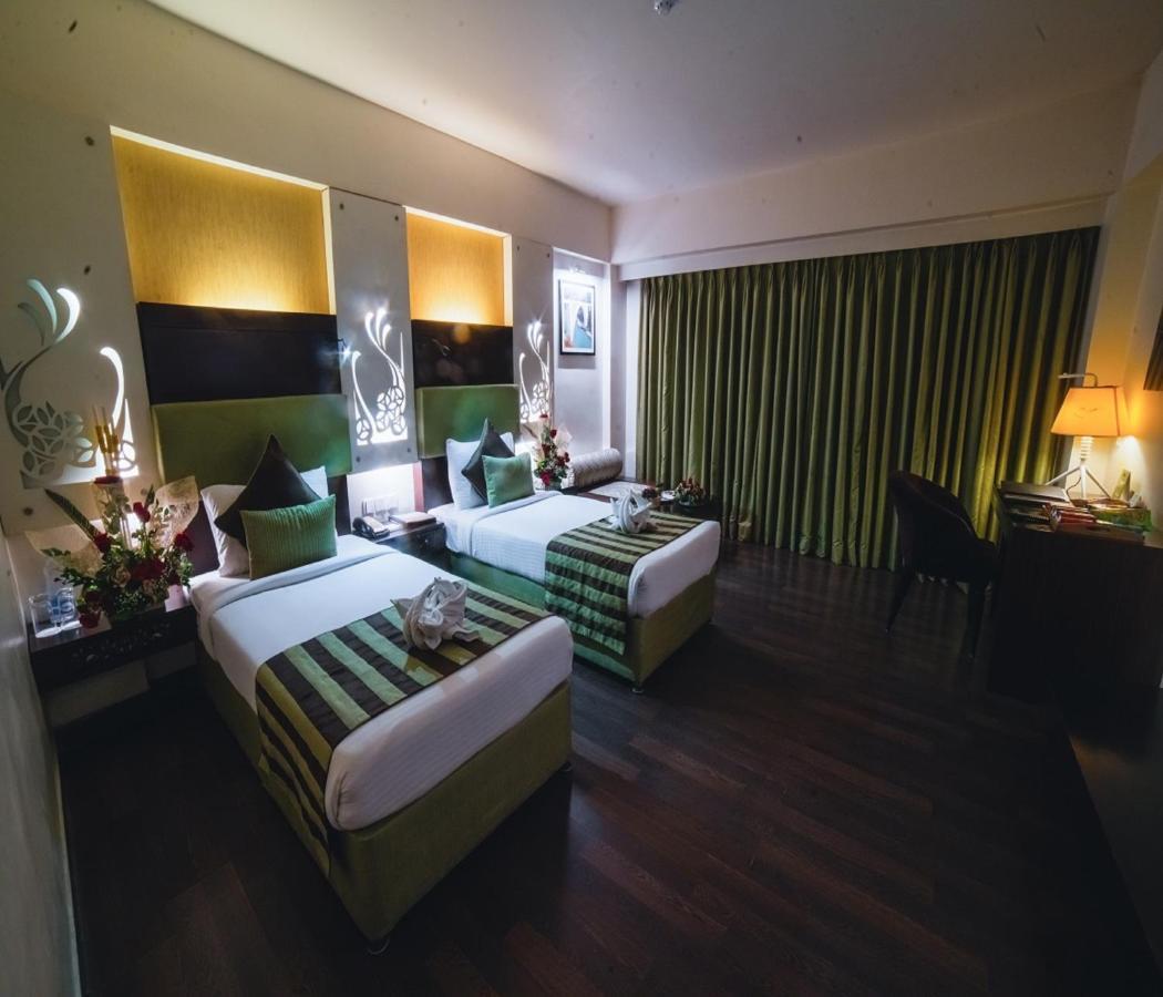 Barsana Hotel & Resort Siliguri Luaran gambar