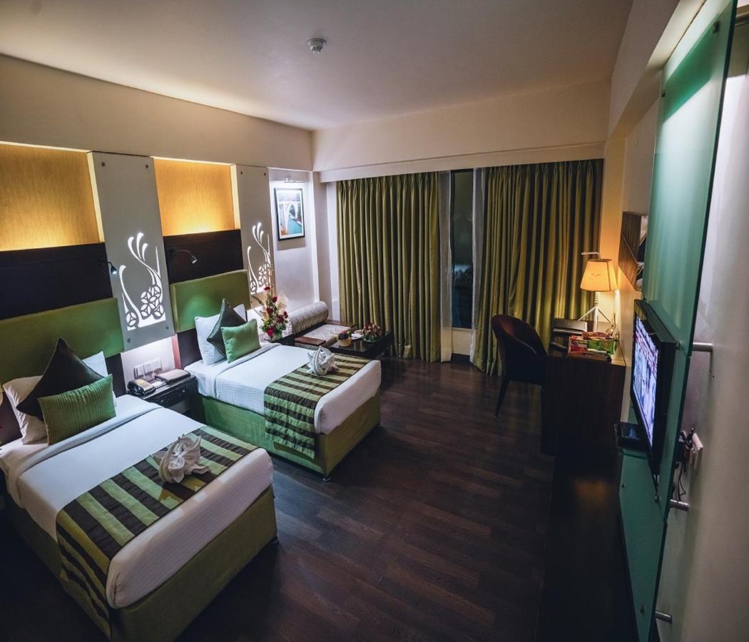 Barsana Hotel & Resort Siliguri Luaran gambar