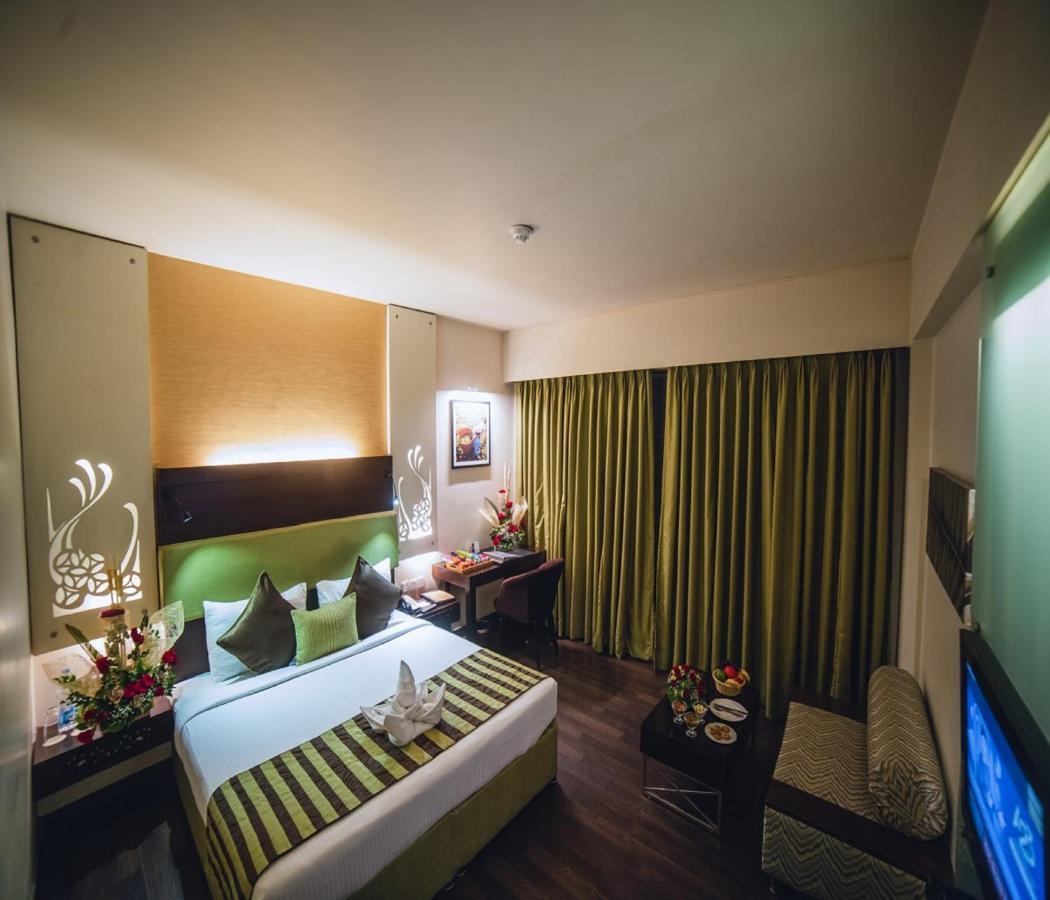 Barsana Hotel & Resort Siliguri Luaran gambar